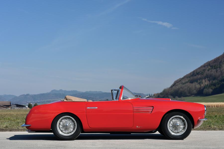  Fiat 8V Cabriolet (000050) 1953 года  (фото 4 из 9)
